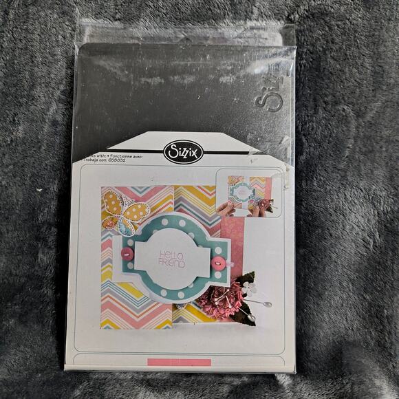 NEW - Sizzix Framelits Flip Its ''Card, Ornate Flip Its#2 "Metal Die 658841 - Picture 1 of 3